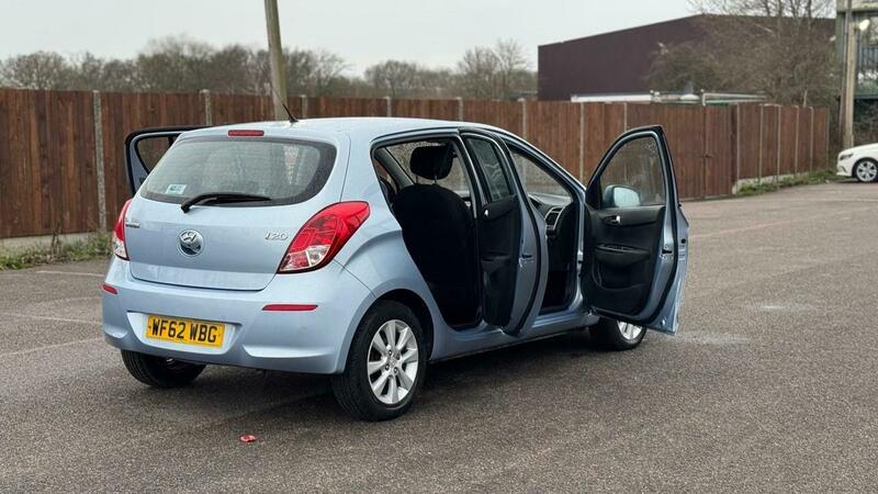 
								Hyundai I20 1.2 Style Euro 5 5dr – 2012 full									