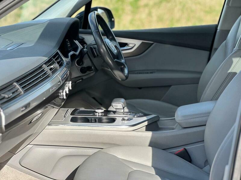
								Audi Q7 3.0 TDI V6 SE Tiptronic quattro Euro 6 (s/s) 5dr – 2015 full									