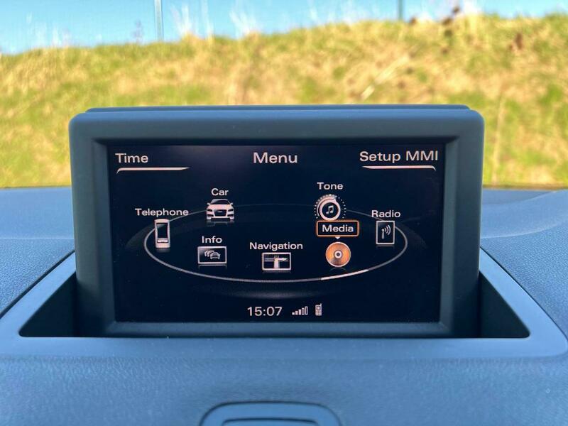 
								Audi A1 1.4 TFSI Sport Euro 5 (s/s) 3dr – 2011 full									
