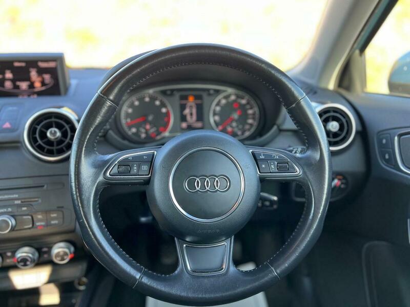 
								Audi A1 1.4 TFSI Sport Euro 5 (s/s) 3dr – 2011 full									