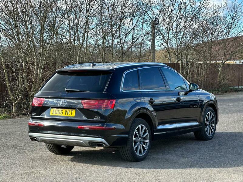 
								Audi Q7 3.0 TDI V6 SE Tiptronic quattro Euro 6 (s/s) 5dr – 2015 full									
