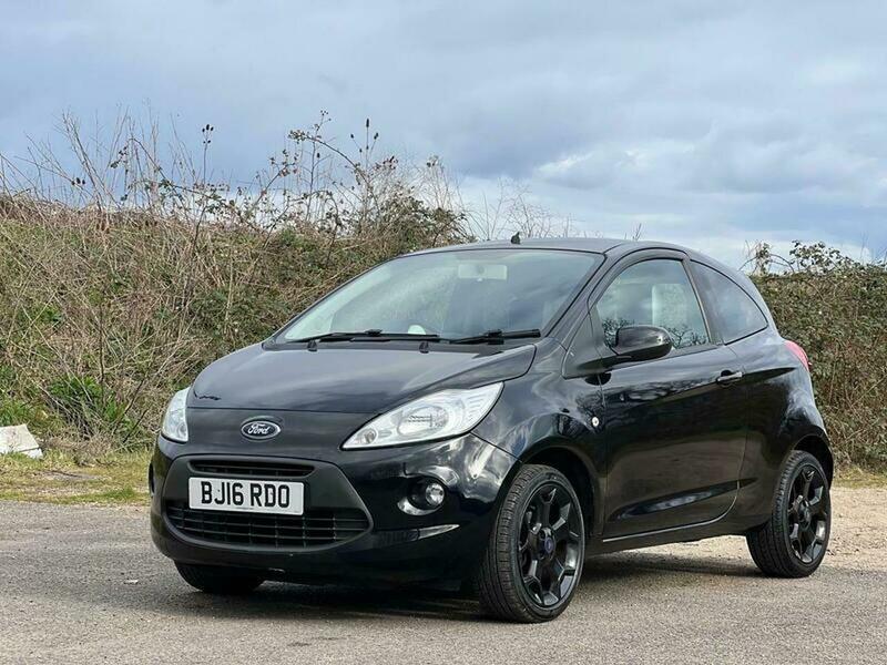 
								Ford Ka 1.2 Zetec Black Edition Euro 6 (s/s) 3dr – 2016 full									