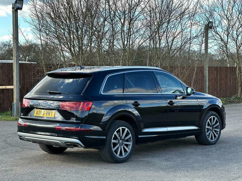 
								Audi Q7 3.0 TDI V6 SE Tiptronic quattro Euro 6 (s/s) 5dr – 2015 full									