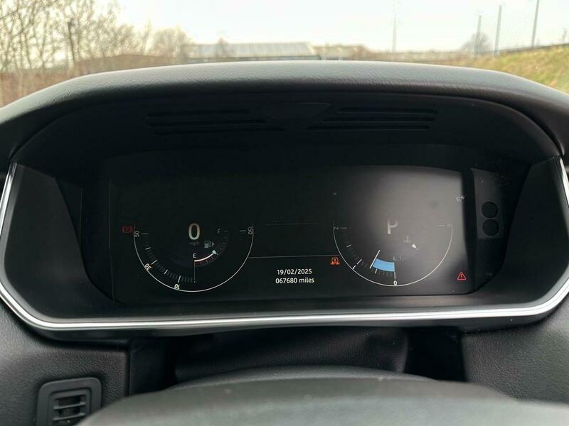 
								Land Rover Range Rover Sport 3.0 SD V6 HSE Auto 4WD Euro 6 (s/s) 5dr – 2017 full									